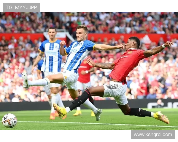 从滕哈赫争议用人到阵容失衡，曼联暴露了稳定性与豪门定位的巨大裂痕！